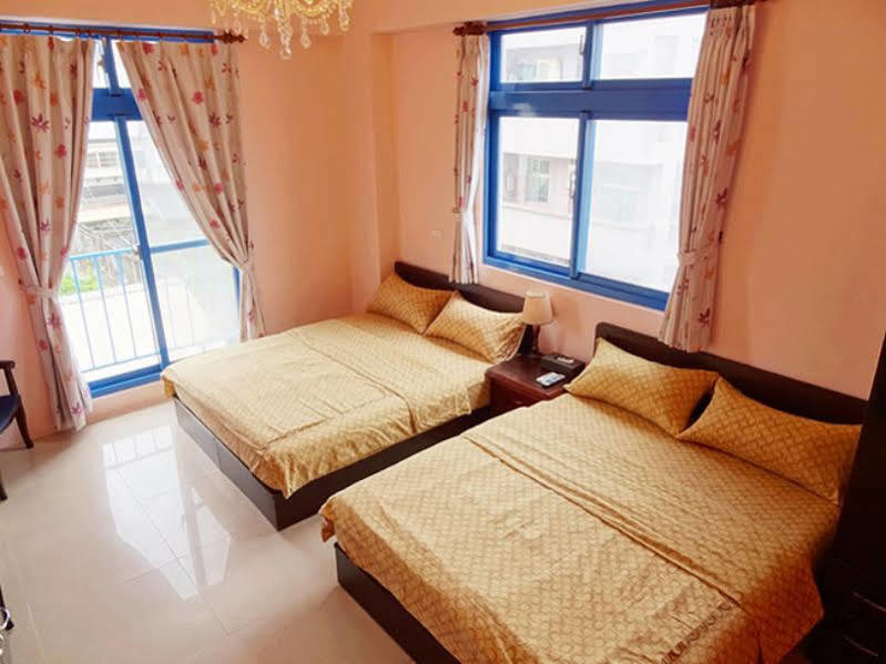 White Sand Homestay Hualien City Exterior photo